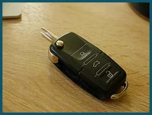 Columbus AAA Locksmith Columbus, OH 614-360-9390 - 14-broken-car-key